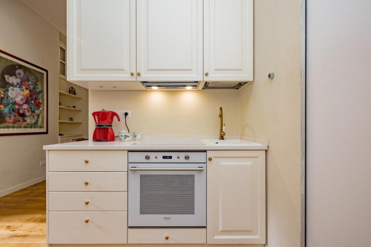Charme Loft - 5 Min Duomo Apartment Milano Ngoại thất bức ảnh